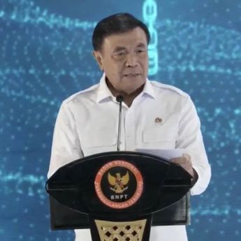 Menkopolkam Ingatkan Ancaman Ekstremisme Digital yang Menyasar Anak Muda