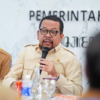 Survei Sebut Kepuasan Publik Turun, Qodari: Pemerintah Terus Lakukan Evaluasi