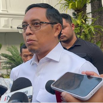 Soal Mal Banyak Pasang Pagar, Hasan Nasbi: Kita Doakan Bangsa Kita Aman