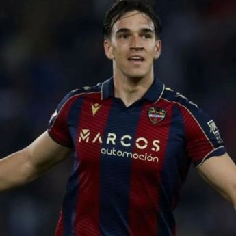 Resmi! Carlos Espi Gabung Real Madrid dengan Kontrak Lima Musim