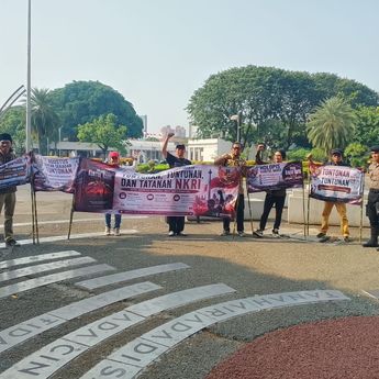 Harapan Seniman dalam Perayaan HUT Kemerdekaan RI