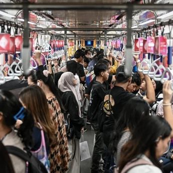 Kronologi Versi Transjakarta soal Penumpang Diusir Gegara Bau Badan