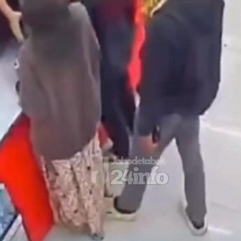 Viral! Perempuan Diintip Roknya Saat Belanja di Minimarket Bintaro