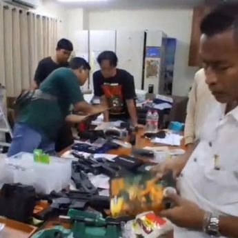 Kuasa Hukum Ungkap Eks Ketua Yayasan Simpan Senjata dan Narkotika di Sekolah