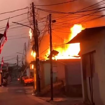 Warung Madura di Ciputat Kebakaran Pagi Ini
