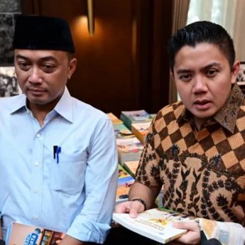Seskab Teddy Sebut Pembaruan Buku Ajar Nasional untuk Perkuat Fondasi SDM