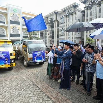 Gerakan Langit Biru: AHY Salurkan 80 Ribu Liter Air Bersih di Madura