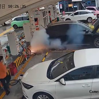Zeekr Buka Suara soal Kebakaran SUV Listrik 7X di Stasiun Pengisian Daya