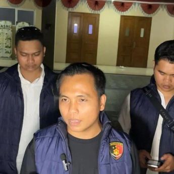 Puslabfor Temukan 30 Barang Usai Olah TKP Sekolah Berisi Ratusan Senjata