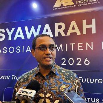 OJK Sebut Rencana Wakaf Produktif Masjid Istiqlal di Pasar Modal Masih Dibahas