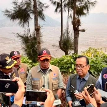 Menko PMK Pratikno Tegaskan Tak Mundur dari Jabatan dan Dalam Kondisi Sehat