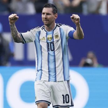 Cek Fakta: Foto Lionel Messi Bersama Neymar dan David Beckham di Pemakaman