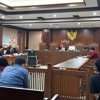 Sidang Praperadilan Lodewyk Pusung Ditunda hingga 13 Agustus 2026
