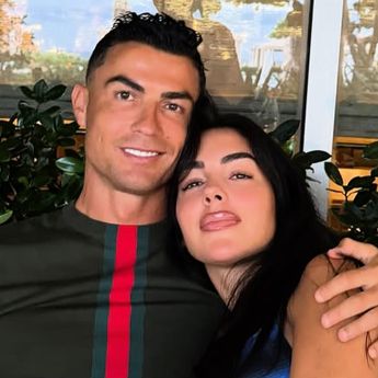 Cristiano Ronaldo Nikahi Georgina Setelah 10 Tahun Bersama