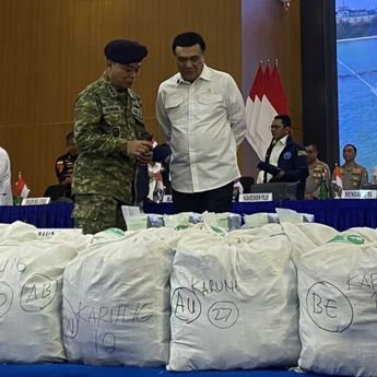 Menko Polkam Sebut Indonesia Tak Boleh Jadi Tempat Transit Barang Ilegal