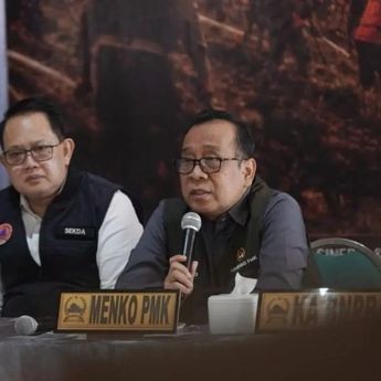 Menko PMK Pastikan Penanganan Karhutla di Bromo Terus Dipercepat