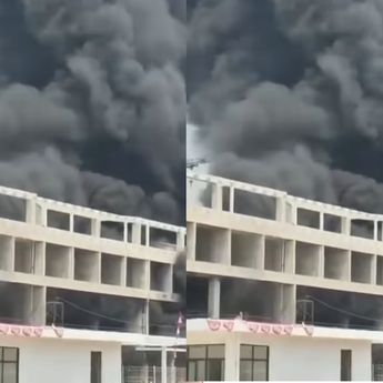 VIDEO: Kebakaran Hebat Terjadi di Kawasan industri Suryacipta Karawang