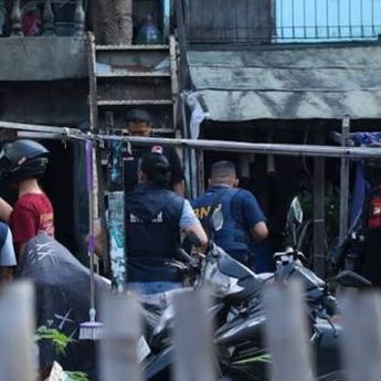 BNN Grebek Kampung Bahari, Gembong Narkoba dan Sejumlah Orang Diamankan