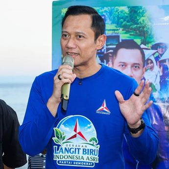 Demokrat Libatkan Puluhan Ribu Masyarakat Lewat Gerakan Langit Biru Indonesia Asri