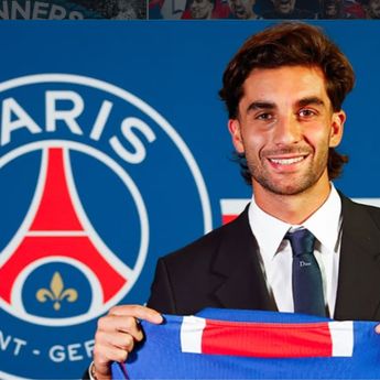 Ferran Torres Resmi Gabung Paris Saint-Germain