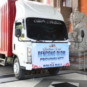 Maknai HUT RI lewat Aksi Kemanusiaan, Polri Bergerak Kirim 44 Truk Bantuan Gempa NTT