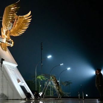Prabowo Pimpin Ziarah Nasional dan Renungan Suci di TMP Kalibata