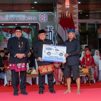HUT ke-81 RI, PAM JAYA Penyerahan Ambulans untuk Masyarakat Suku Baduy