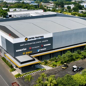 United Tractors Resmikan PDC Jakarta untuk Tingkatkan Layanan Pelanggan