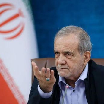 Pezeshkian Sebut Iran Hadapi Perang Ekonomi, Militer, dan Keamanan
