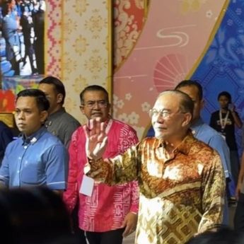 Anwar Ibrahim Minta Prabowo Bantu Selesaikan Kasus Investasi Felda di Indonesia