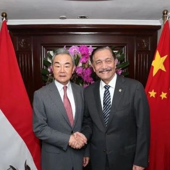 Wang Yi dan Luhut Bahas Investasi serta Kerja Sama Strategis Indonesia-China