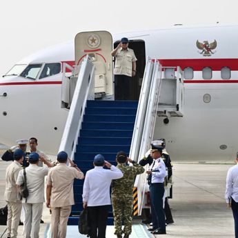 Prabowo Turun Langsung ke Lokasi Karhutla, Seskab: Pastikan Api Padam