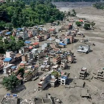 PM China Li Qiang Cek Banjir Bandang di Perbatasan Nepal-Tibet