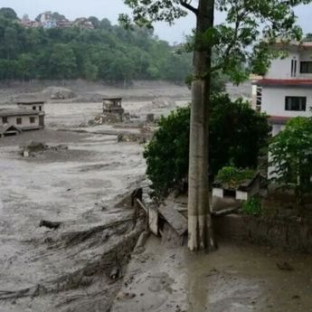 Korban Tewas Banjir Nepal Capai 160 Orang, Evakuasi Masih Berlangsung