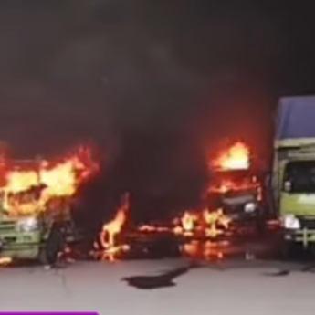 Pabrik Busa di Bogor Terbakar, Truk Ikut Dilalap Api
