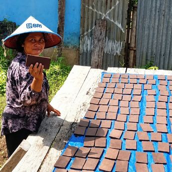 Bersama BRI, Usaha Mikro Rawat Resep Terasi Kumbe Asal Merauke Raih Pasar Lebih Luas
