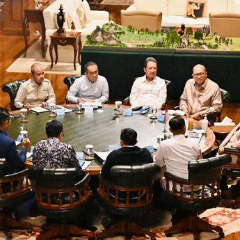 Prabowo Terima Laporan 100 Kampung Nelayan dan Bantuan Kapal, Dorong Kesejahteraan Masyarakat Pesisir