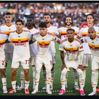 Klasemen Liga Italia: Roma Dipepet Duo Milan di Puncak Klasemen