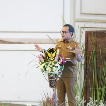 Wamendagri Bima Tekankan Respons Cepat dan Narasi Terpadu Hadapi Disinformasi di Era Digital