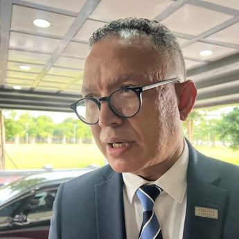 Pesawat Menhut Gagal Mendarat karena Karhutla, Dirut InJourney Bicara Keselamatan Penerbangan