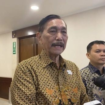 Luhut: Uji Coba Transfer Tunai Bansos Ditargetkan Mulai Kuartal I-II 2027