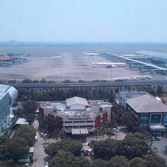 Abu Vulkanik Anak Krakatau, Penerbangan Soetta Ditutup hingga 23.59 WIB