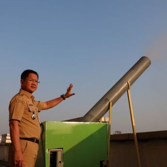 Pemkot Jaksel Operasikan Water Mist demi Tekan Polusi Udara
