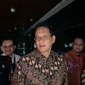 Setahun Jadi Menkeu, Purbaya Ngaku Pusing Tiap Hari
