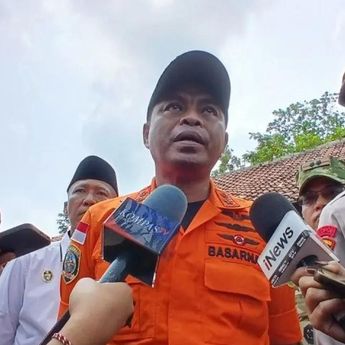 Tiga Kapal TNI AL Dikerahkan Cari 5 Jurnalis yang Hilang Kontak di Selat Sunda