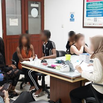 Imigrasi Amankan 13 WNA Dugaan Prostitusi di Umalas, Seminyak, dan Canggu