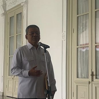 Di Istana, Menkeu Suahasil Umumkan Utang BLBI Era Krisis 1998 Lunas