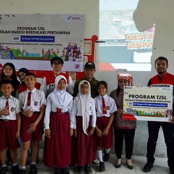 Program Sekolah Energi Berdikari, Pertamina NRE Hadirkan Energi Surya dan Air Bersih di SD Gunung Bayu Simalungun