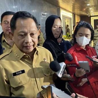Mendagri Pastikan TKDD Rp735 Triliun Cukup hingga APBN Perubahan