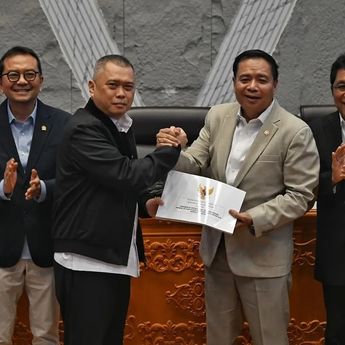 Menhub Usul Sanksi ODOL Tak Hanya untuk Pengemudi